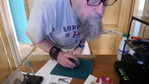 Robrop online show from May 3, 3:29 pm