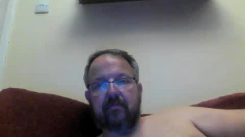Snapshot of robxx32 chatting on February 12, 11:44 pm robxx32 online show from February 12, 11:44 pm