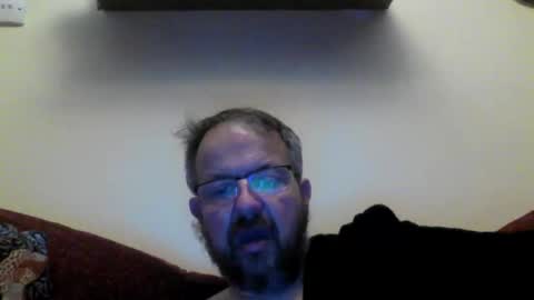 Snapshot of robxx32 chatting on February 26, 7:51 am robxx32 online show from February 26, 7:51 am