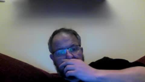 Snapshot of robxx32 chatting on February 26, 8:19 pm robxx32 online show from February 26, 8:19 pm