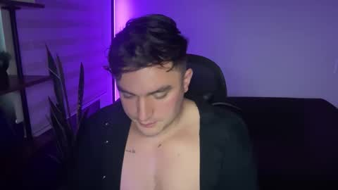 ROBYN online show from February 10, 2:54 pm