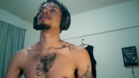 Rocco online show from November 19, 2:44 am