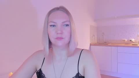 Snapshot of rock__baby chatting on December 1, 8:20 pm rock__baby online show from December 1, 8:20 pm