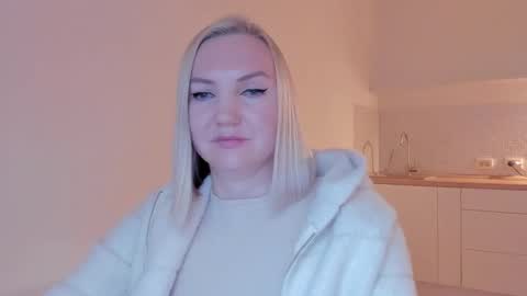 Snapshot of rock__baby chatting on December 22, 1:55 am rock__baby online show from December 22, 1:55 am