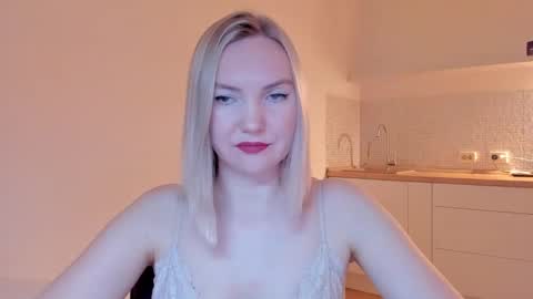 Snapshot of rock__baby chatting on February 13, 10:00 pm rock__baby online show from February 13, 10:00 pm