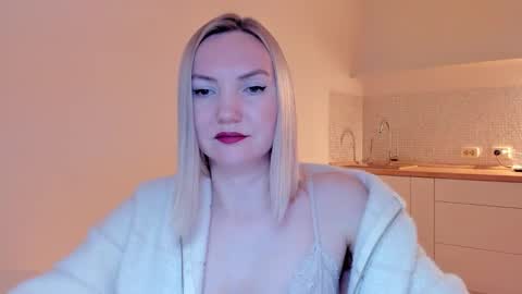 Snapshot of rock__baby chatting on February 14, 1:13 am rock__baby online show from February 14, 1:13 am