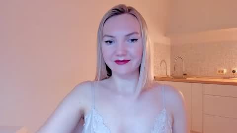 Snapshot of rock__baby chatting on February 15, 5:09 am rock__baby online show from February 15, 5:09 am