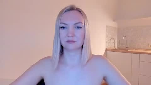 Snapshot of rock__baby chatting on February 21, 2:17 am rock__baby online show from February 21, 2:17 am