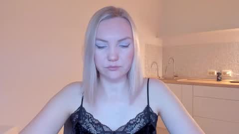 Snapshot of rock__baby chatting on February 28, 11:45 pm rock__baby online show from February 28, 11:45 pm