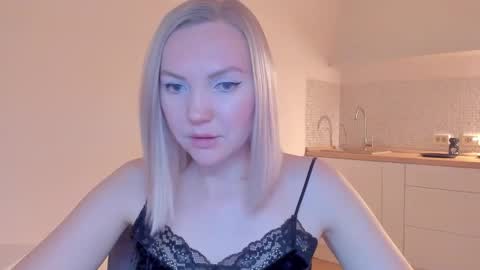 Snapshot of rock__baby chatting on March 2, 4:07 am rock__baby online show from March 2, 4:07 am