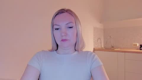 Snapshot of rock__baby chatting on March 6, 8:19 am rock__baby online show from March 6, 8:19 am