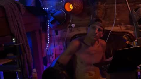 Snapshot of rockemx chatting on November 14, 5:50 am rockemx online show from November 14, 5:50 am