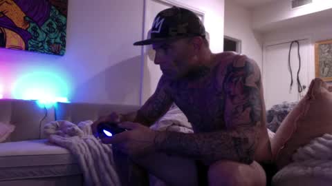 Snapshot of rockhard_cockstar chatting on December 29, 7:39 am Rockhard Cockstar online show from December 29, 7:39 am