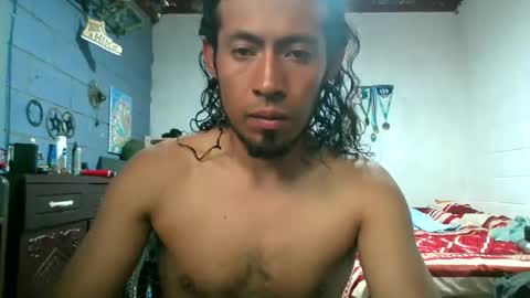 Snapshot of rockylittle10 chatting on October 31, 9:16 pm rockylittle10 online show from October 31, 9:16 pm