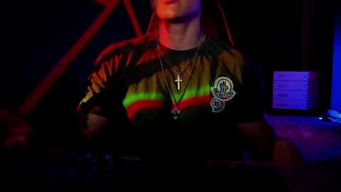 Snapshot of rodarri chatting on February 6, 9:38 pm MY NAME CAN SEE ALL MY CUM VIDEO BUY FAN SUB. online show from February 6, 9:38 pm