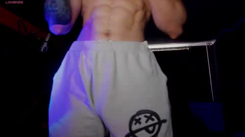 Snapshot of rodarri chatting on October 4, 9:29 am MY NAME CAN SEE ALL MY CUM VIDEO BUY FAN SUB. online show from October 4, 9:29 am