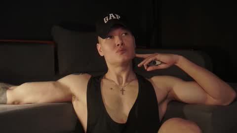 Snapshot of rodarri chatting on December 18, 6:14 pm MY NAME CAN SEE ALL MY CUM VIDEO BUY FAN SUB. online show from December 18, 6:14 pm