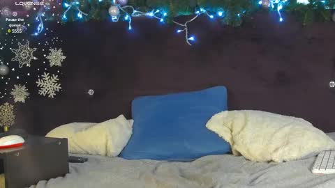 Roddy online show from December 24, 5:02 pm