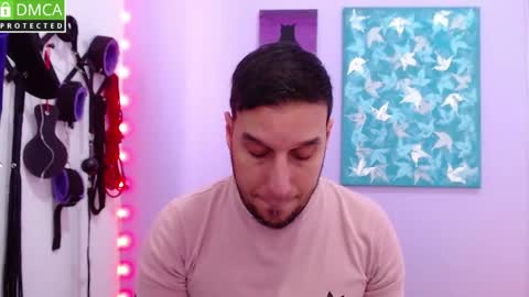 Snapshot of rodthiago chatting on November 17, 4:35 pm Thiago independent model online show from November 17, 4:35 pm