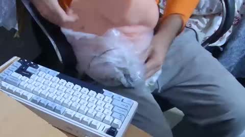 Snapshot of rokettttt chatting on November 15, 7:54 pm rokettttt online show from November 15, 7:54 pm