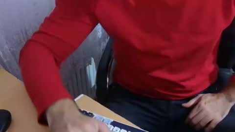 Snapshot of rokettttt chatting on December 2, 2:45 pm rokettttt online show from December 2, 2:45 pm