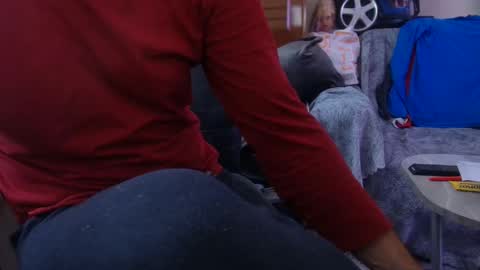 Snapshot of rokettttt chatting on December 19, 12:34 pm rokettttt online show from December 19, 12:34 pm