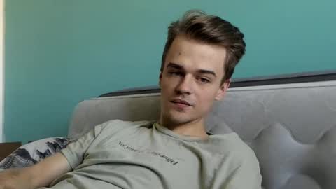 taylor fox online show from September 26, 8:51 am