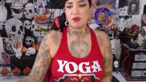 Snapshot of rollyderolandia666 chatting on October 26, 8:26 pm Rolly online show from October 26, 8:26 pm