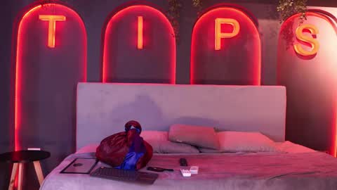 roma_hells online show from September 14, 9:03 pm