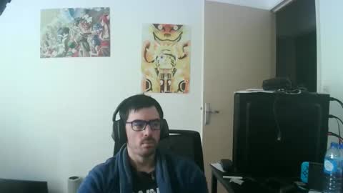 Snapshot of romainb72 chatting on January 7, 11:58 am romainb72 online show from January 7, 11:58 am