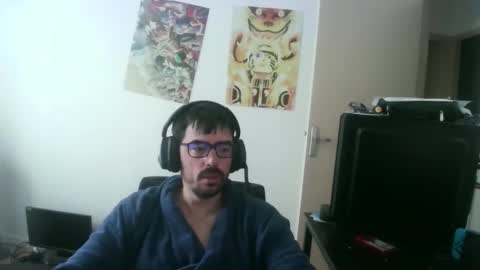 Snapshot of romainb72 chatting on October 12, 8:02 am romainb72 online show from October 12, 8:02 am