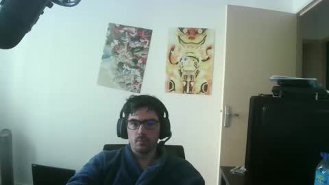 Snapshot of romainb72 chatting on November 18, 7:57 am romainb72 online show from November 18, 7:57 am