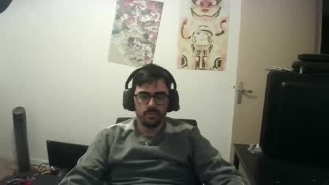 Snapshot of romainb72 chatting on January 13, 6:02 pm romainb72 online show from January 13, 6:02 pm
