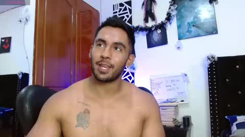 Roman online show from October 18, 9:26 pm