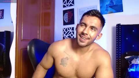 Roman online show from March 6, 9:22 pm