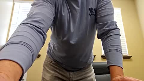 Snapshot of romanteeks chatting on January 22, 11:10 pm romanteeks online show from January 22, 11:10 pm