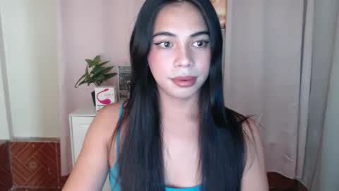 Snapshot of romantic_kath chatting on December 16, 1:21 am KATH online show from December 16, 1:21 am