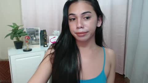 Snapshot of romantic_kath chatting on December 28, 8:16 am KATH online show from December 28, 8:16 am