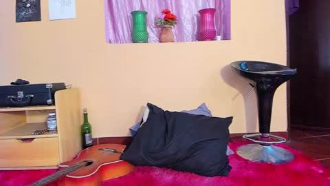 Is A Belle online show from December 14, 4:20 pm