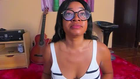 Is A Belle online show from December 15, 6:37 pm