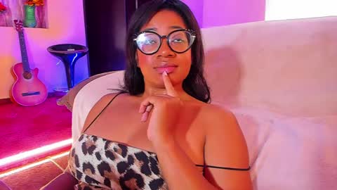 Is A Belle online show from February 12, 3:05 pm