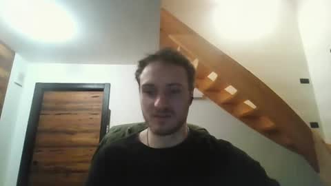 Snapshot of romanz123 chatting on February 24, 11:19 pm romanz123 online show from February 24, 11:19 pm