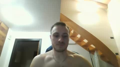 Snapshot of romanz123 chatting on December 1, 11:32 pm romanz123 online show from December 1, 11:32 pm