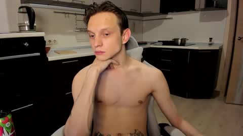 Snapshot of romeo_mercy chatting on November 10, 11:42 am Romeo online show from November 10, 11:42 am