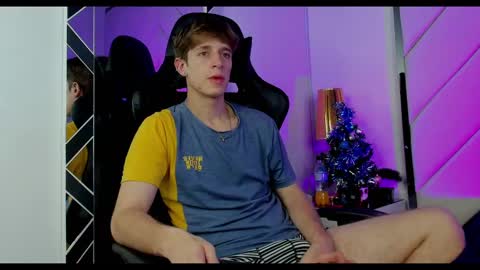 Snapshot of romeo_ricci1 chatting on December 29, 4:08 pm Romeo Ricci online show from December 29, 4:08 pm