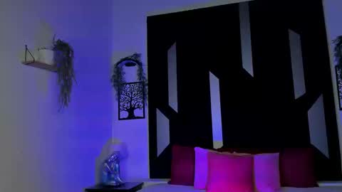 Romeo Ricci online show from March 19, 12:36 am