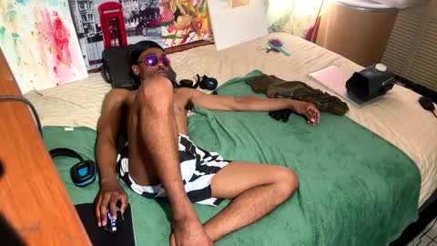 romeotyn online show from February 14, 4:09 pm