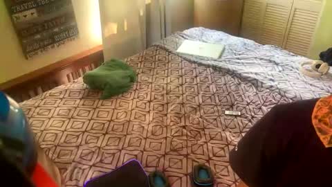 romeotyn online show from March 3, 8:00 pm