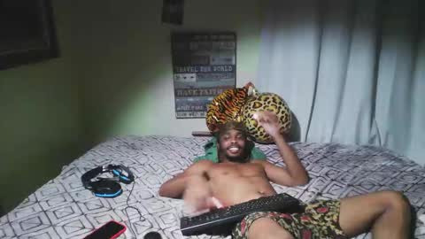 romeotyn online show from October 1, 11:44 pm