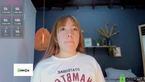 Snapshot of romi01_ chatting on September 16, 4:41 pm romi online show from September 16, 4:41 pm